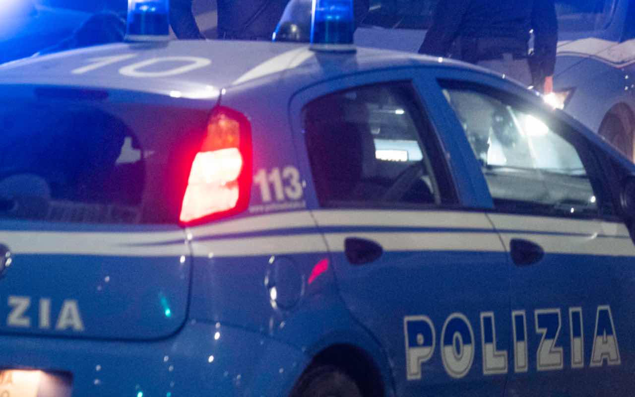 Omicidio suicidio indagini Genova 