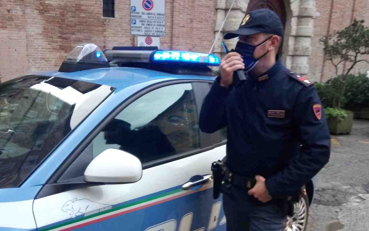 Svenato sequestro di persona, 7 persone arrestate dalla polizia durante un blitz