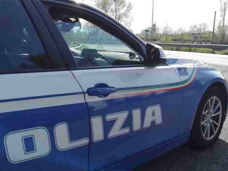 Polizia arresta 7 persone