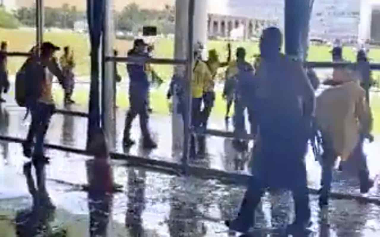 Brasile proteste violenza Brasilia 