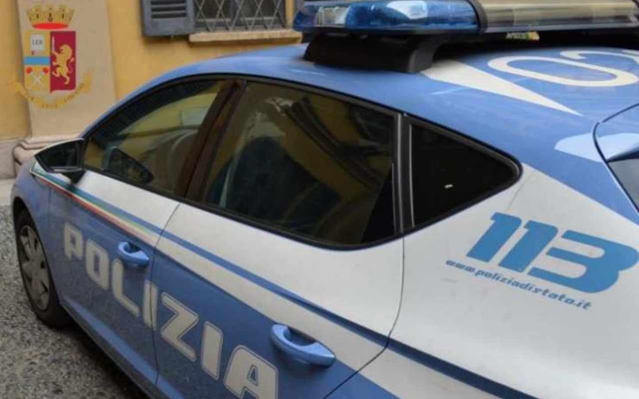 Cadavere di donna ritrovato in un condominio 