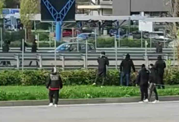 Tifosi Roma Napoli scontro autostrada A1