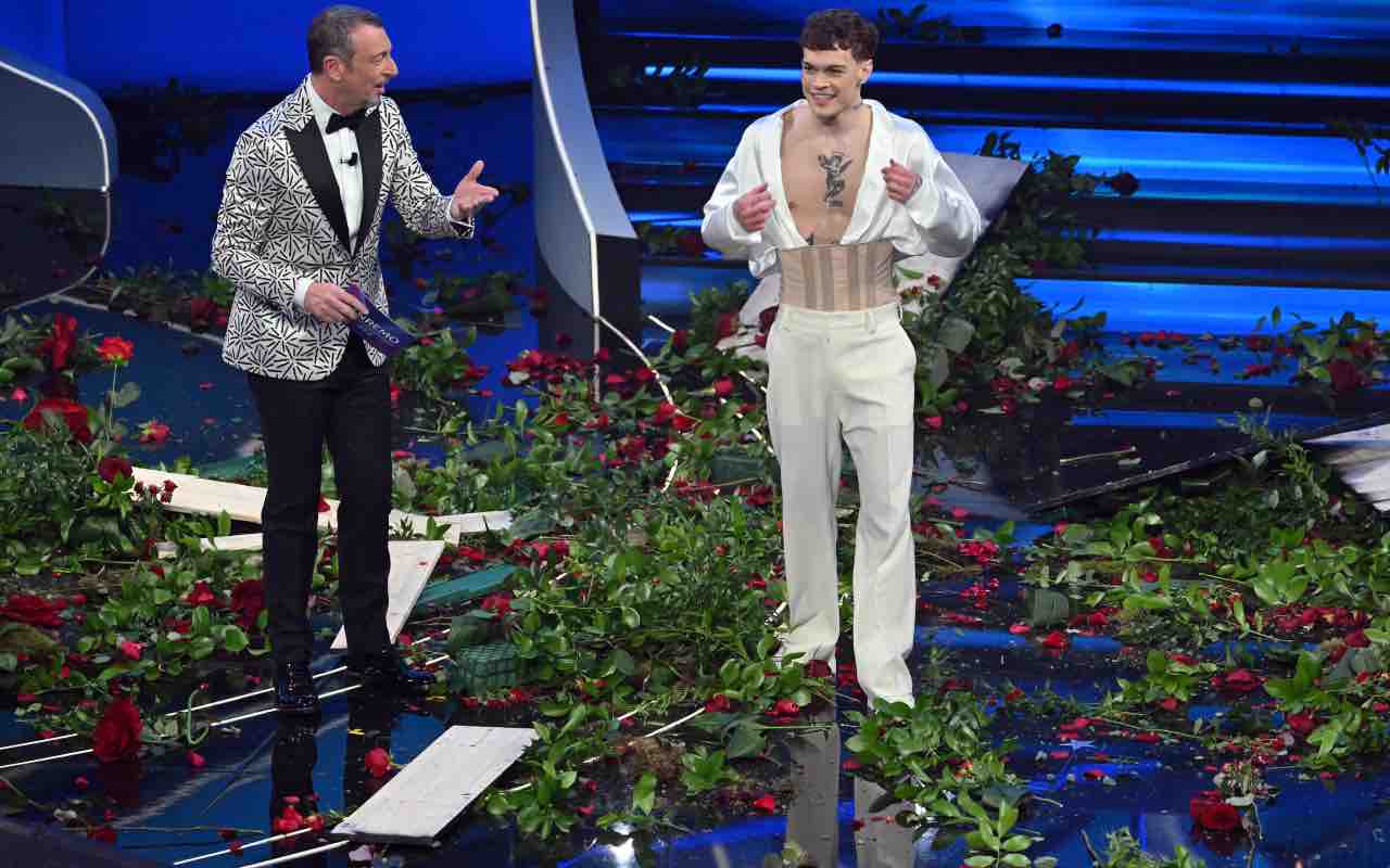 Sanremo 2023 Blanco