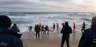Cutro migranti