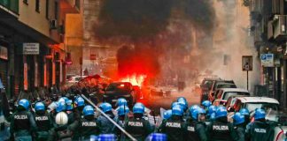 Eintracht Francoforte scontri Napoli ultras violenti