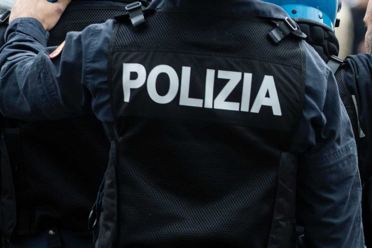 Polizia 