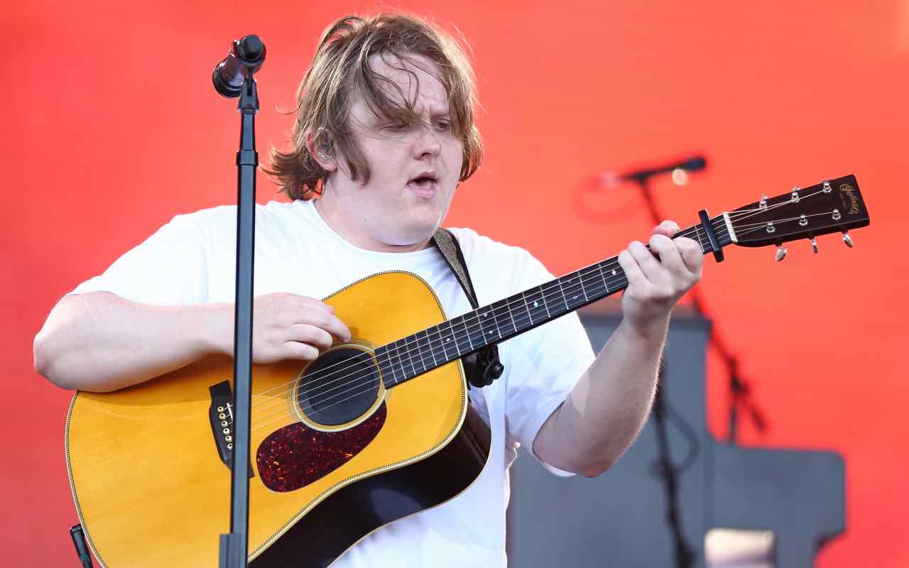 Lewis Capaldi Sindrome di Tourette