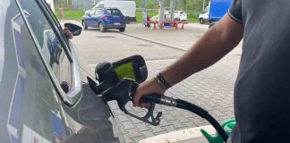 Prezzi diesel benzina caro carburanti