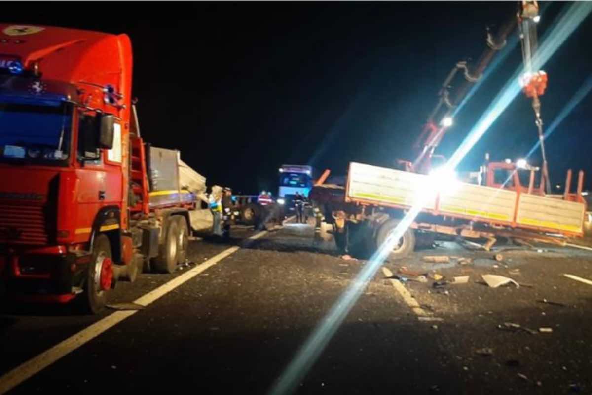 Incidente autostrada A1 migranti 