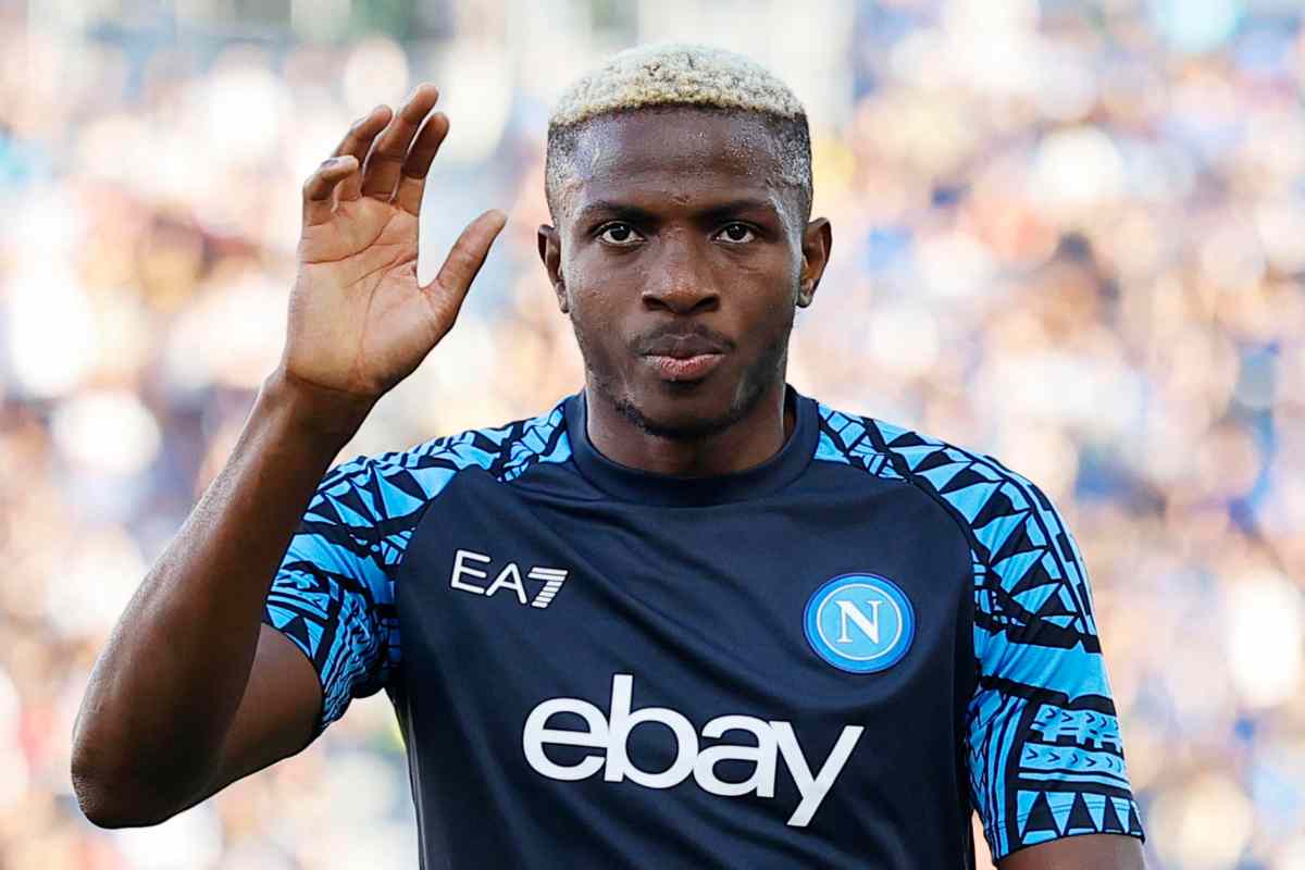 Victor Osimhen, problemi con il Napoli