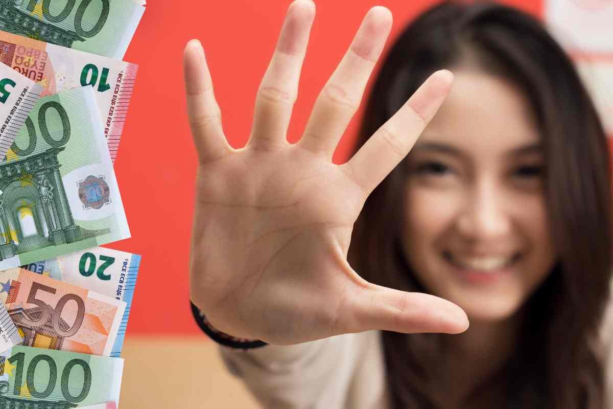 Cinque con la mano e soldi