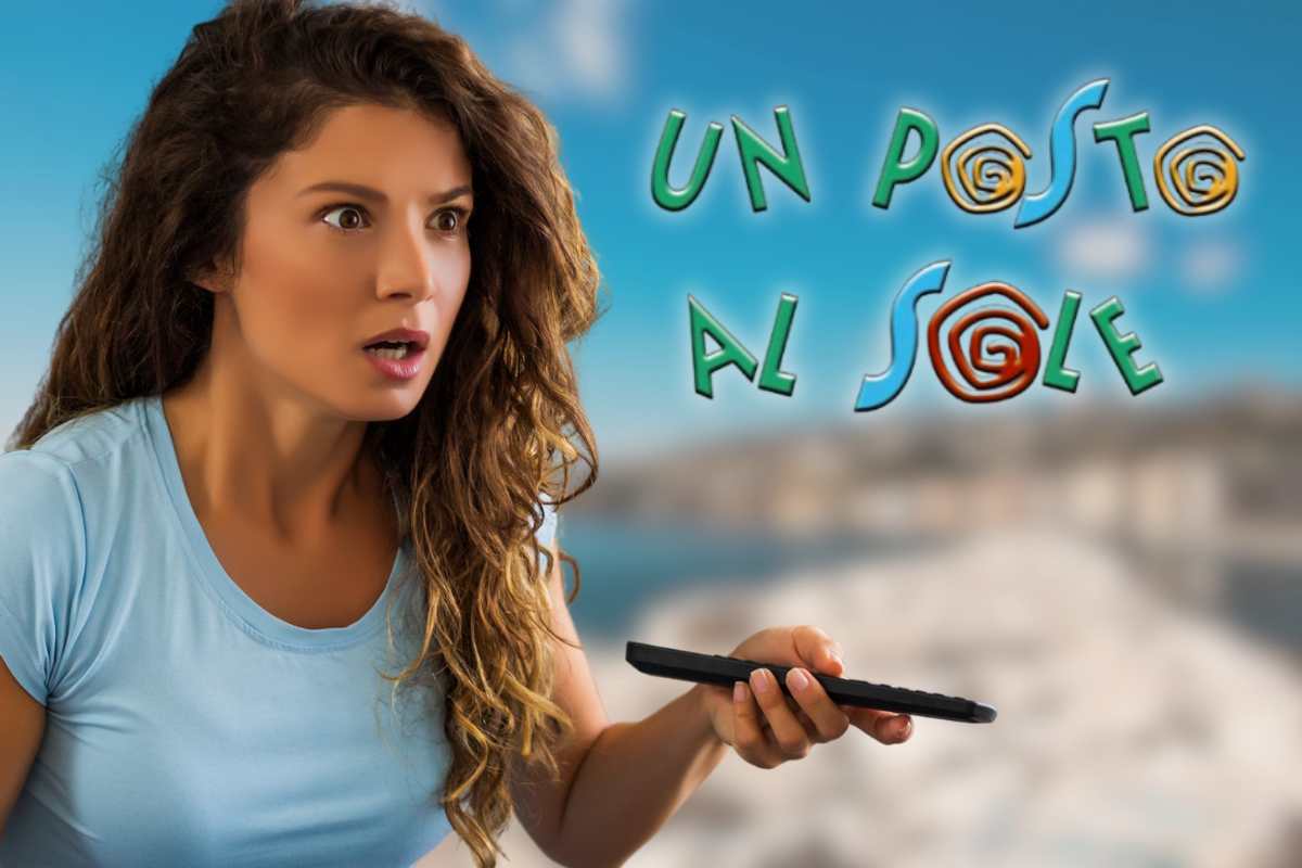 ragazza con telecomando e logo upas