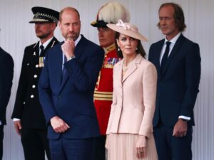 William e Kate durante un evento