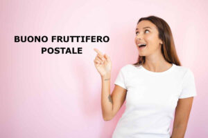 ragazza contenta indica buono fruttifero postale