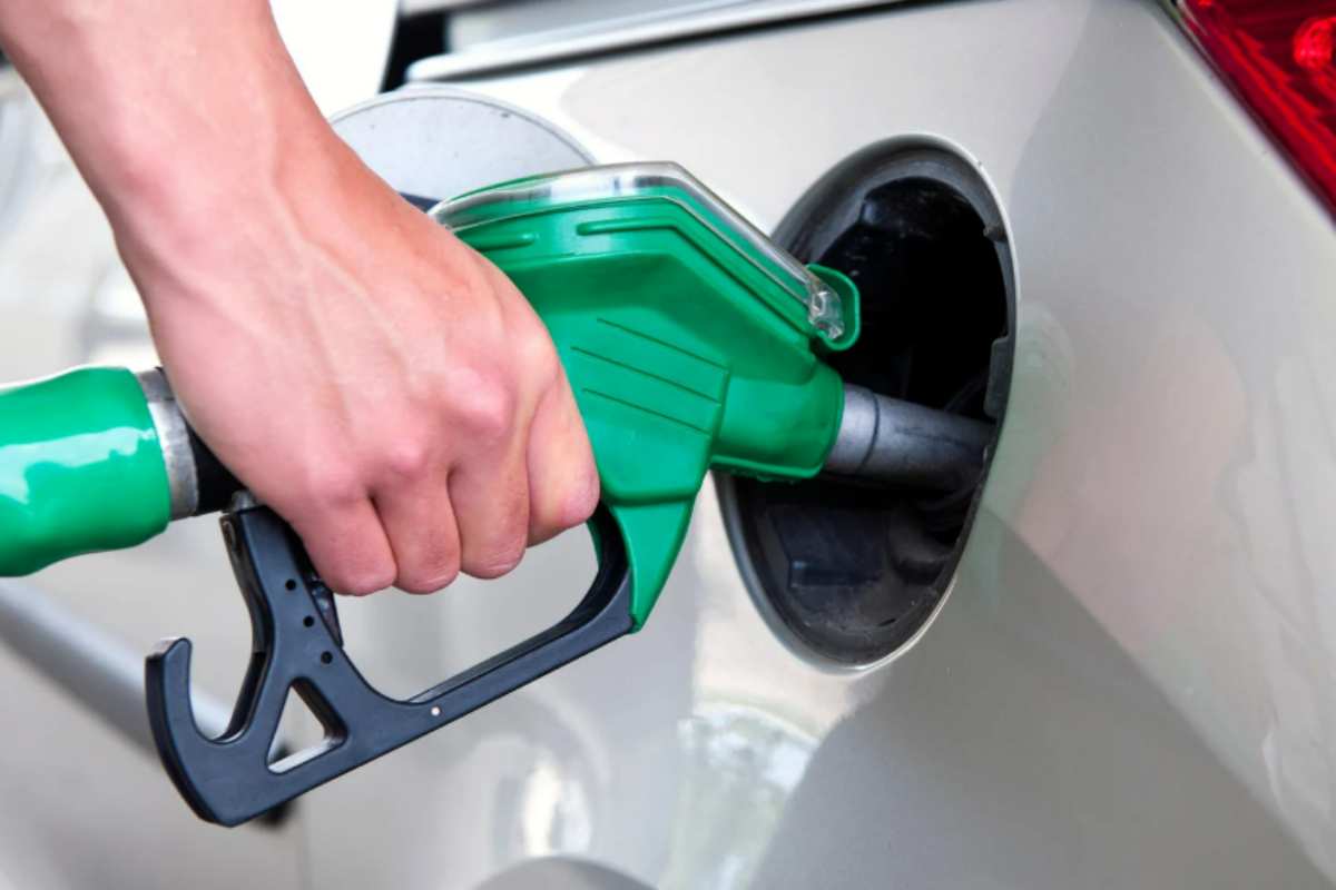 rifornimento carburante