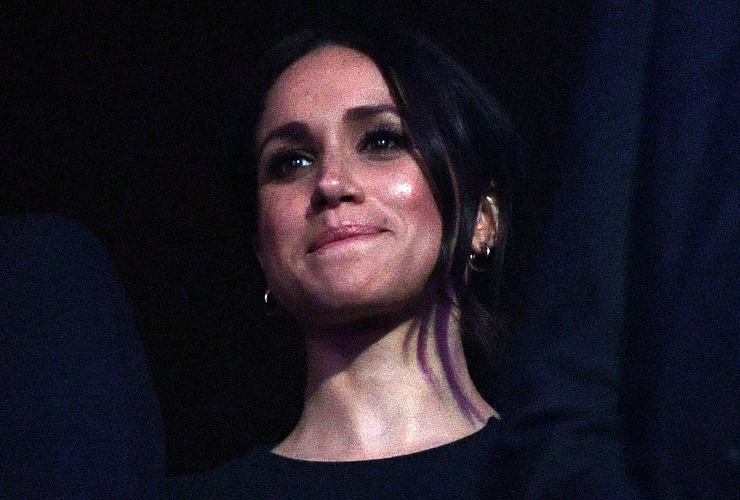 meghan markle sorridente