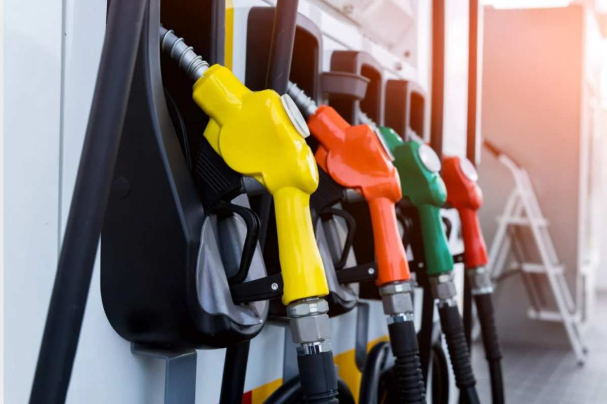 pompe di benzina