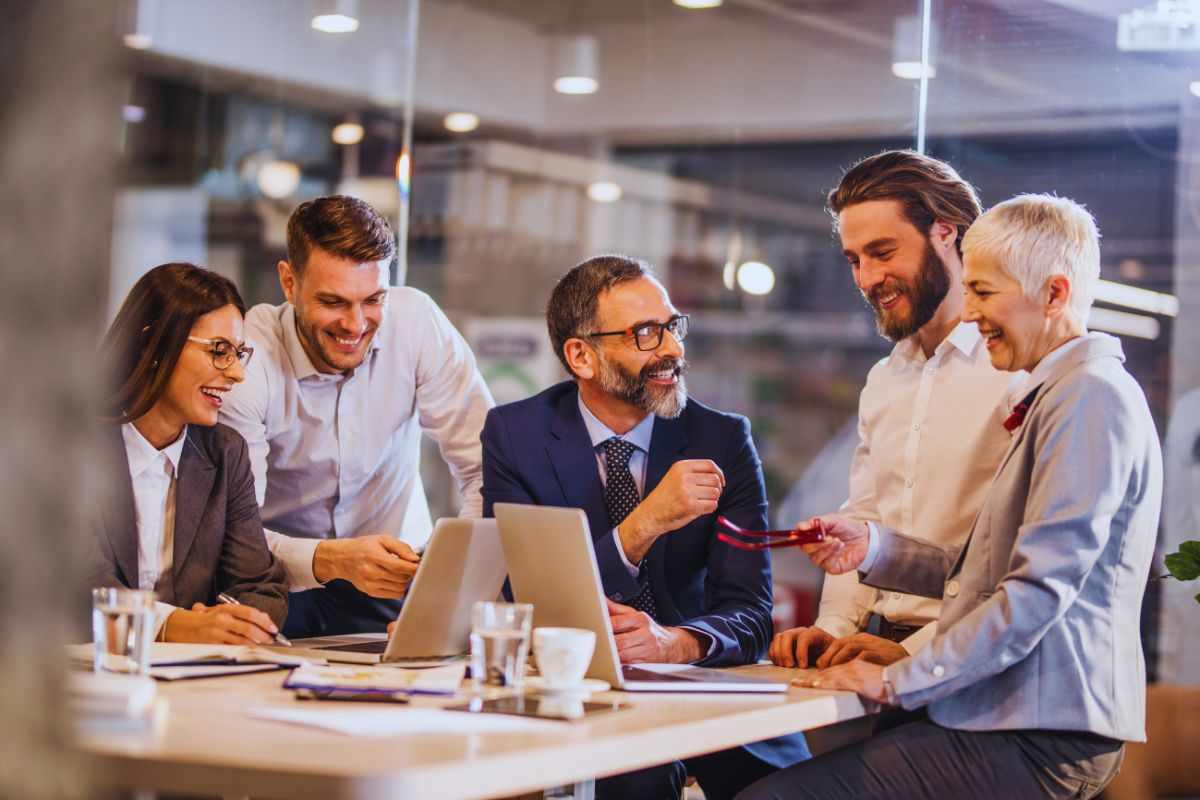 ragazzi al lavoro