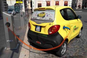 Ricarica elettrica auto
