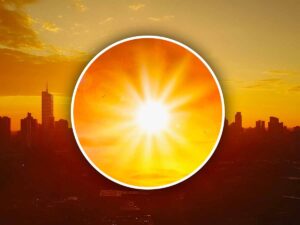 sole che splende in un cerchio