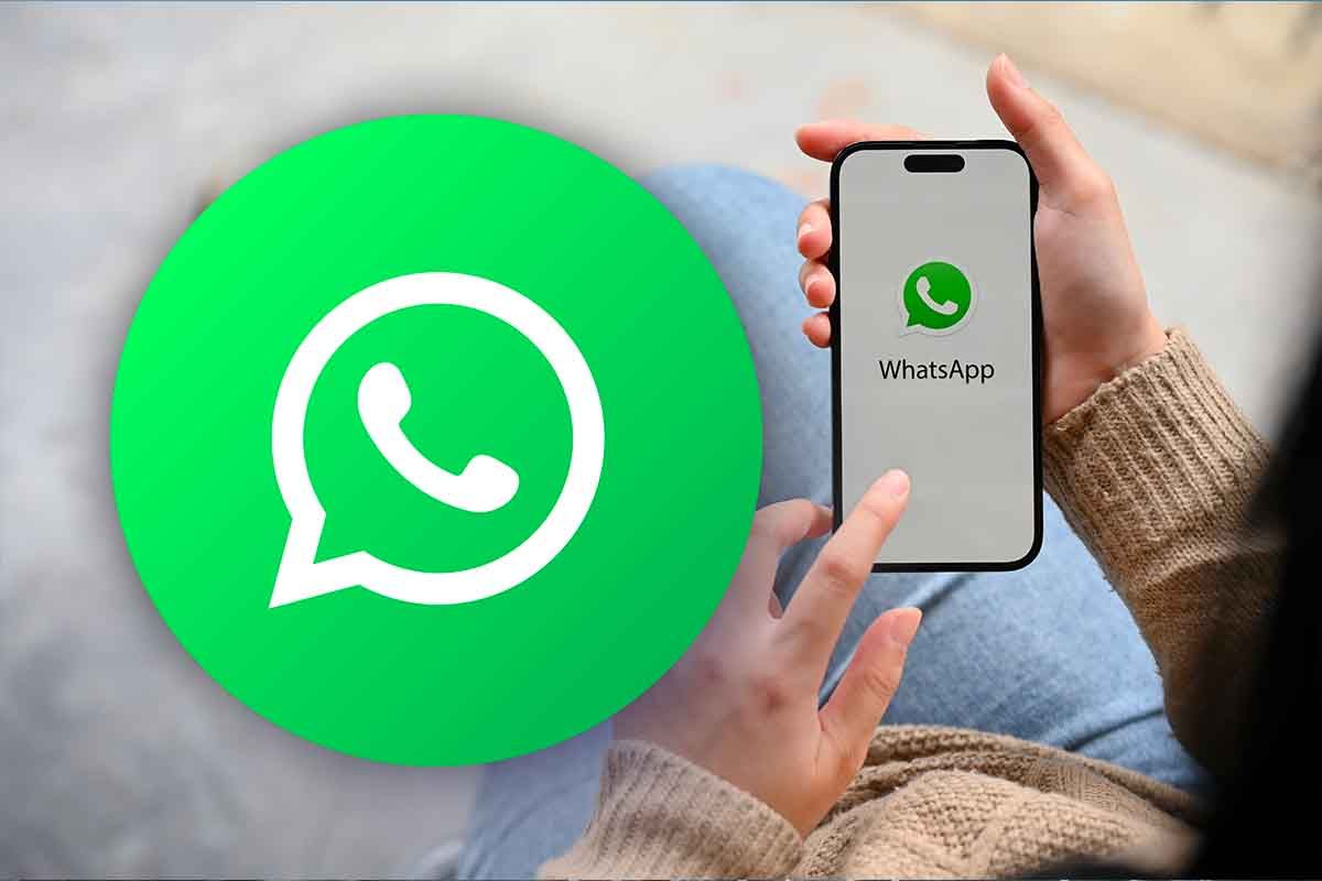 Logo di WhatsApp con vicino un telefono