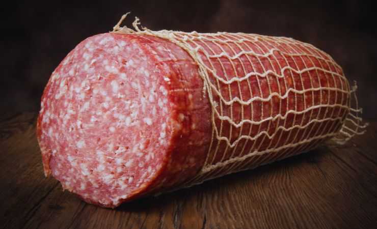 salame in una rete
