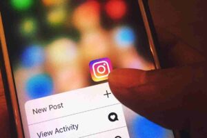 Instagram logo