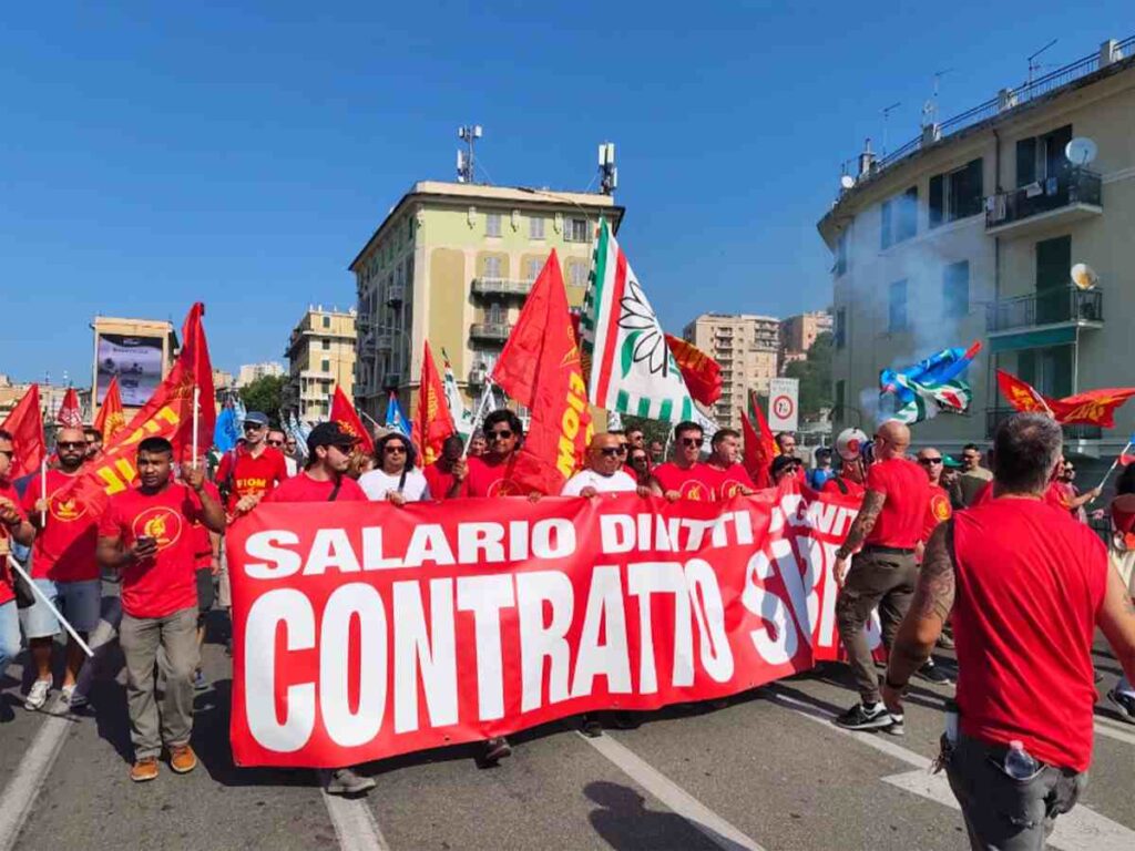operai durante una manifestazione